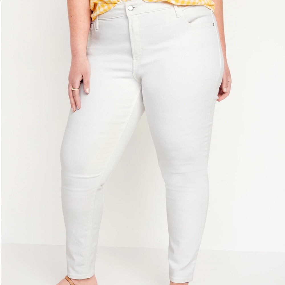 Mid-Rise Rockstar Super Skinny White Jeans for Women